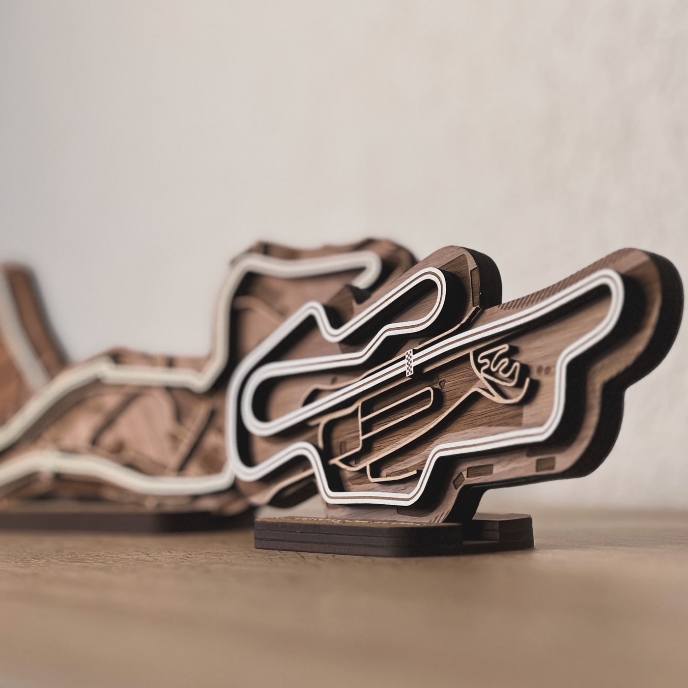 Mugello Circuit Italian Grand Prix Wooden Racetrack Statue - F1 Wall Art Gift for Motorsport Fans